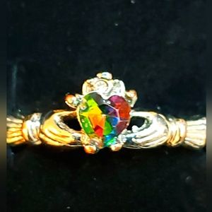 Women's Heart Mystic Rainbow Eternal Promise Ring size 8